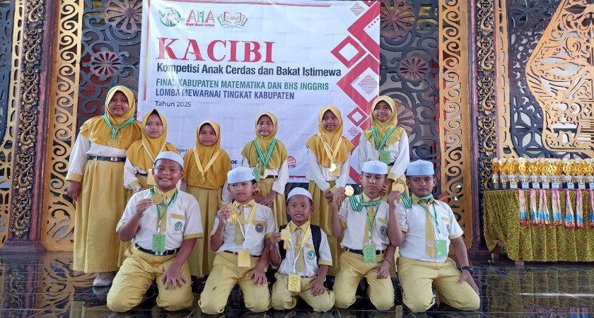 SD ZAHA RAIH JUARA DALAM OLIMPIADE B. INGGRIS DAN MTK TINGKAT KABUPATEN PROBOLINGGO